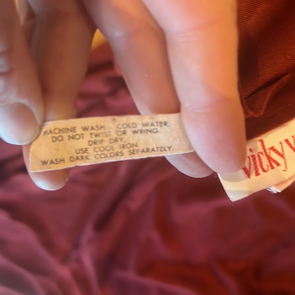 Wine coloured jumpsuit. Great condition. - Picture 6 of 6